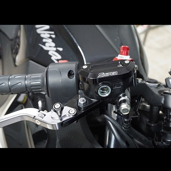 Picture of Guard Master cylinder BLACK